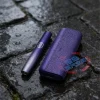 生成产品图片 (4) IQOS 2025 年最新推出的第 8 代系列(IQOS ILUMA i)電光紫 限定配色